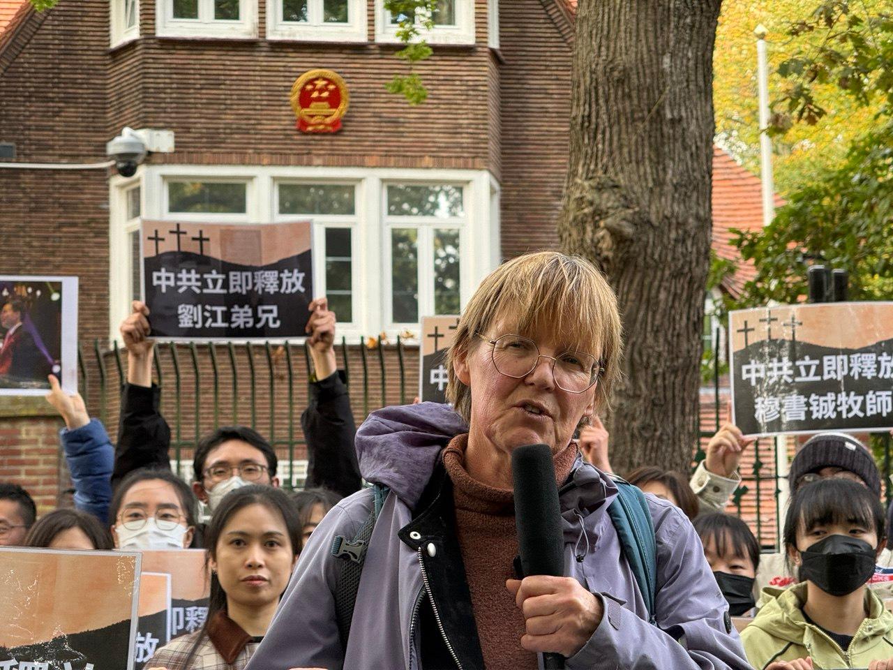 來自荷蘭海牙Haven教堂牧師Beppie Wessels,活動負責人江培坤提供