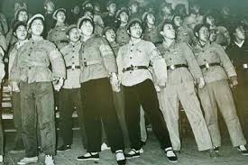 文革六十年代的女性服装 